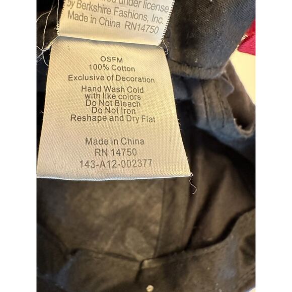 Men's Black and Red WII Mario Kart Adjustable Cap Hat - Picture 7 of 7